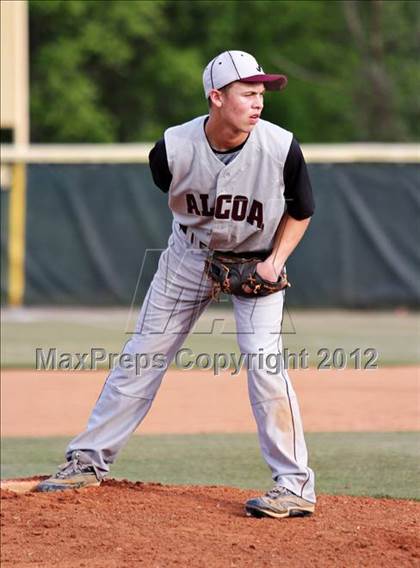 Thumbnail 2 in Morristown-Hamblen West vs Alcoa (Daily Times Classic) photogallery.