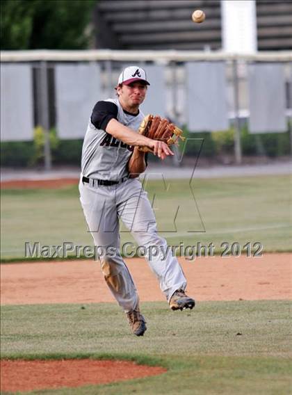 Thumbnail 1 in Morristown-Hamblen West vs Alcoa (Daily Times Classic) photogallery.