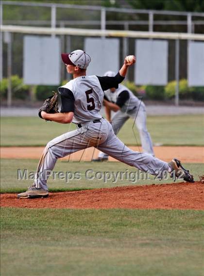 Thumbnail 2 in Morristown-Hamblen West vs Alcoa (Daily Times Classic) photogallery.