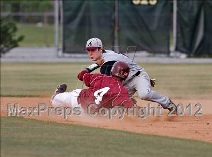 Thumbnail 3 in Morristown-Hamblen West vs Alcoa (Daily Times Classic) photogallery.