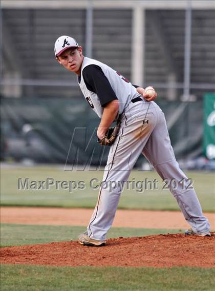 Thumbnail 3 in Morristown-Hamblen West vs Alcoa (Daily Times Classic) photogallery.