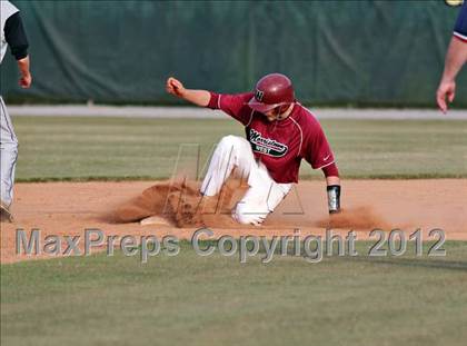 Thumbnail 1 in Morristown-Hamblen West vs Alcoa (Daily Times Classic) photogallery.