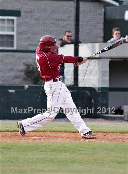 Thumbnail 2 in Morristown-Hamblen West vs Alcoa (Daily Times Classic) photogallery.