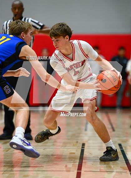 Thumbnail 1 in Junipero Serra @ Burlingame photogallery.