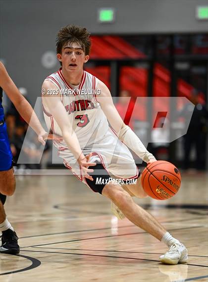 Thumbnail 2 in Junipero Serra @ Burlingame photogallery.