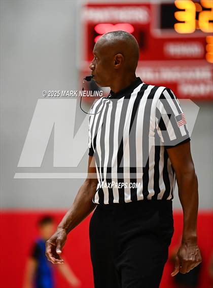 Thumbnail 1 in Junipero Serra @ Burlingame photogallery.