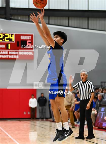 Thumbnail 1 in Junipero Serra @ Burlingame photogallery.