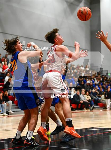 Thumbnail 2 in Junipero Serra @ Burlingame photogallery.