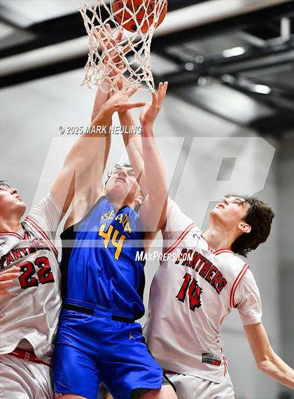 Thumbnail 2 in Junipero Serra @ Burlingame photogallery.