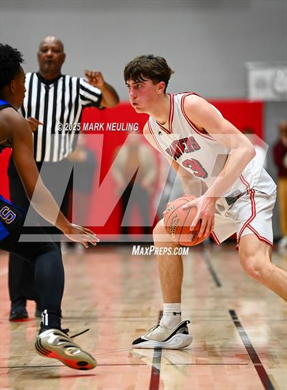 Thumbnail 1 in Junipero Serra @ Burlingame photogallery.