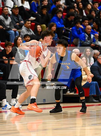 Thumbnail 2 in Junipero Serra @ Burlingame photogallery.