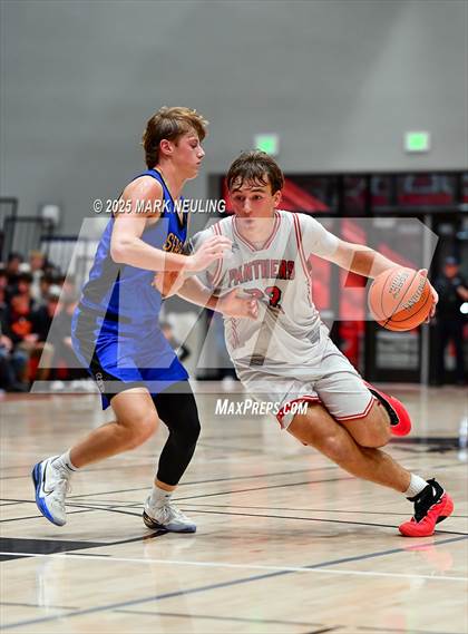 Thumbnail 1 in Junipero Serra @ Burlingame photogallery.