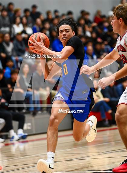 Thumbnail 1 in Junipero Serra @ Burlingame photogallery.