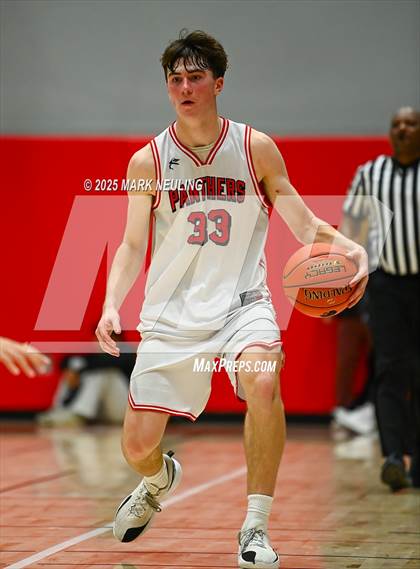 Thumbnail 1 in Junipero Serra @ Burlingame photogallery.