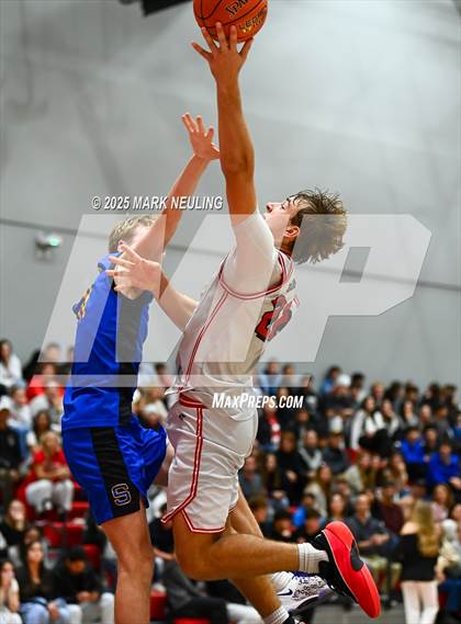 Thumbnail 2 in Junipero Serra @ Burlingame photogallery.