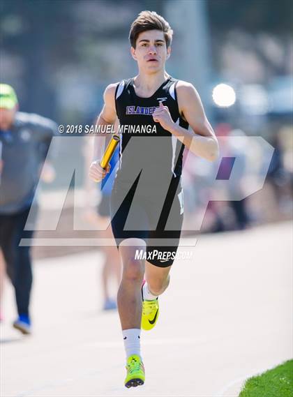 Thumbnail 3 in Varsity LNE Relays photogallery.