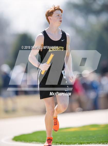Thumbnail 2 in Varsity LNE Relays photogallery.