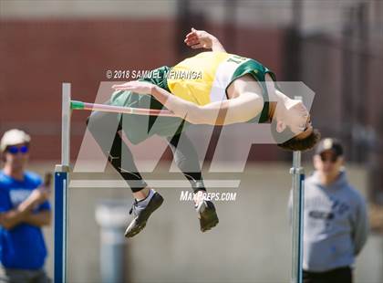 Thumbnail 2 in Varsity LNE Relays photogallery.