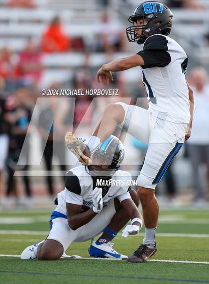 Thumbnail 3 in North Crowley @ Rockwall photogallery.