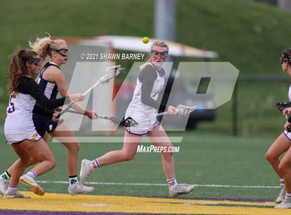 Thumbnail 2 in Cathedral vs. Guerin Catholic photogallery.