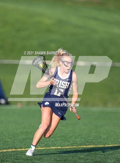 Thumbnail 2 in Cathedral vs. Guerin Catholic photogallery.