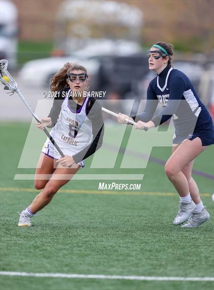 Thumbnail 3 in Cathedral vs. Guerin Catholic photogallery.