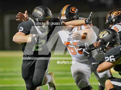 Thumbnail 1 in Gilmer vs. Pleasant Grove (UIL 4A Quarterfinal Playoff) photogallery.