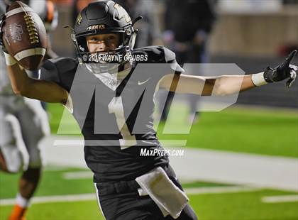 Thumbnail 3 in Gilmer vs. Pleasant Grove (UIL 4A Quarterfinal Playoff) photogallery.