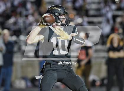 Thumbnail 3 in Gilmer vs. Pleasant Grove (UIL 4A Quarterfinal Playoff) photogallery.