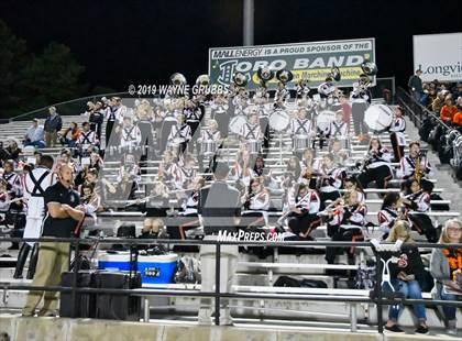 Thumbnail 1 in Gilmer vs. Pleasant Grove (UIL 4A Quarterfinal Playoff) photogallery.