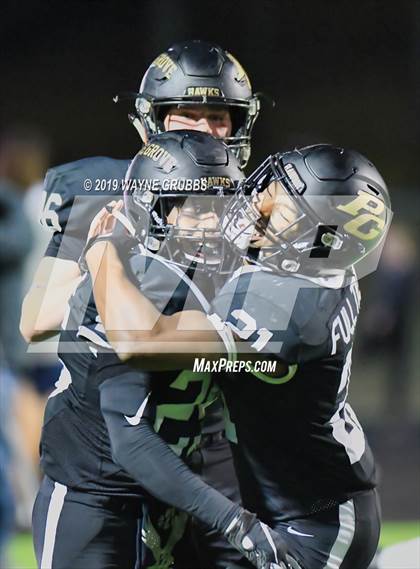 Thumbnail 2 in Gilmer vs. Pleasant Grove (UIL 4A Quarterfinal Playoff) photogallery.