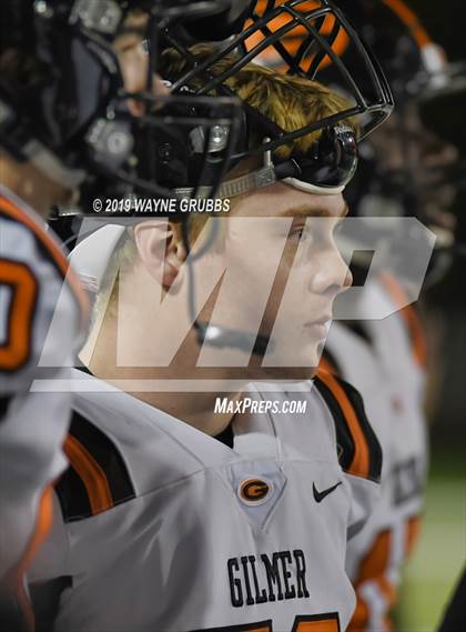 Thumbnail 2 in Gilmer vs. Pleasant Grove (UIL 4A Quarterfinal Playoff) photogallery.