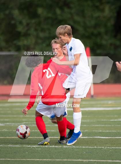 Thumbnail 3 in Liberty vs. ThunderRidge photogallery.
