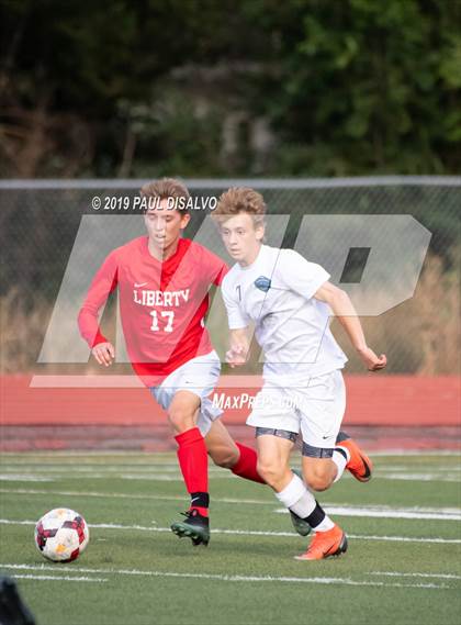 Thumbnail 2 in Liberty vs. ThunderRidge photogallery.