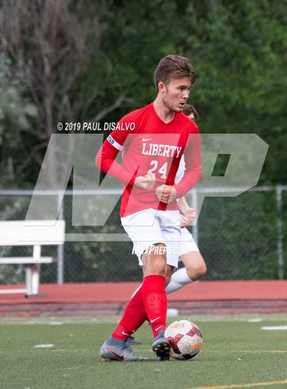 Thumbnail 3 in Liberty vs. ThunderRidge photogallery.