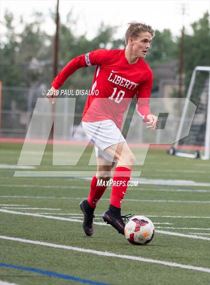 Thumbnail 3 in Liberty vs. ThunderRidge photogallery.