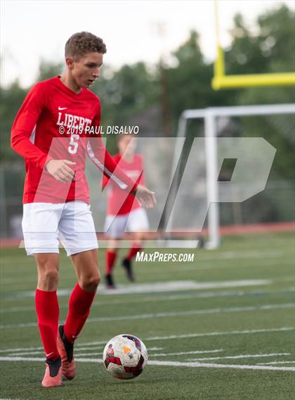 Thumbnail 1 in Liberty vs. ThunderRidge photogallery.