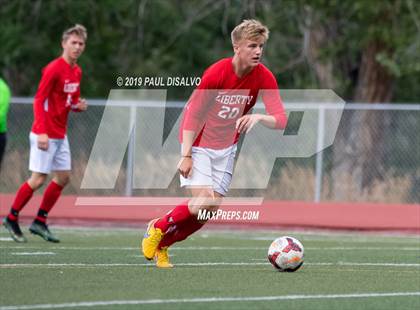 Thumbnail 2 in Liberty vs. ThunderRidge photogallery.