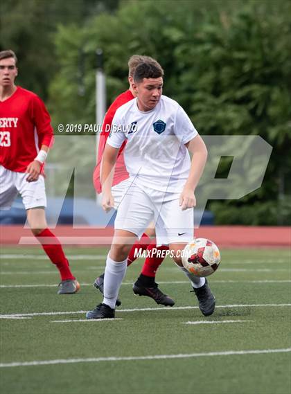 Thumbnail 2 in Liberty vs. ThunderRidge photogallery.