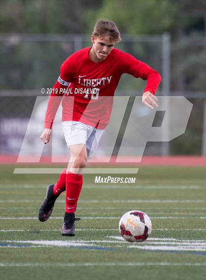 Thumbnail 3 in Liberty vs. ThunderRidge photogallery.