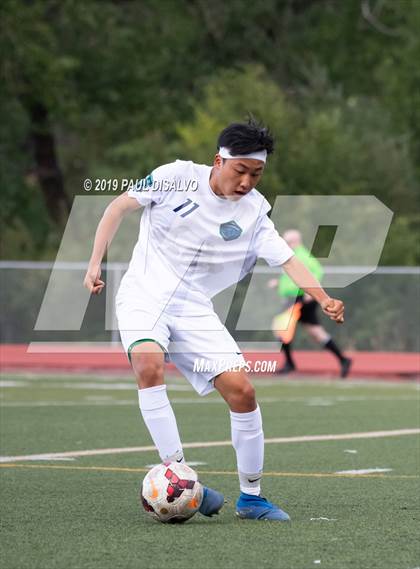 Thumbnail 2 in Liberty vs. ThunderRidge photogallery.