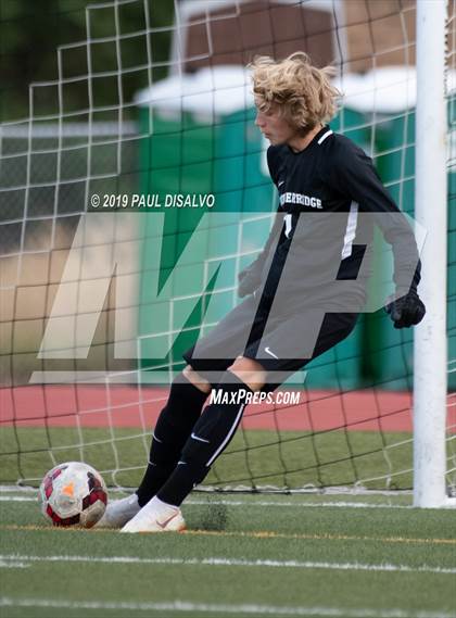 Thumbnail 3 in Liberty vs. ThunderRidge photogallery.