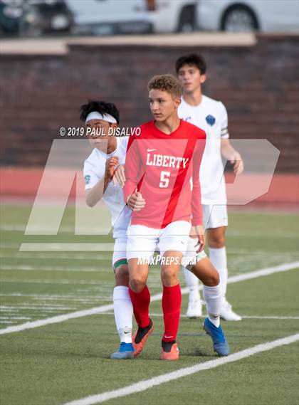 Thumbnail 3 in Liberty vs. ThunderRidge photogallery.