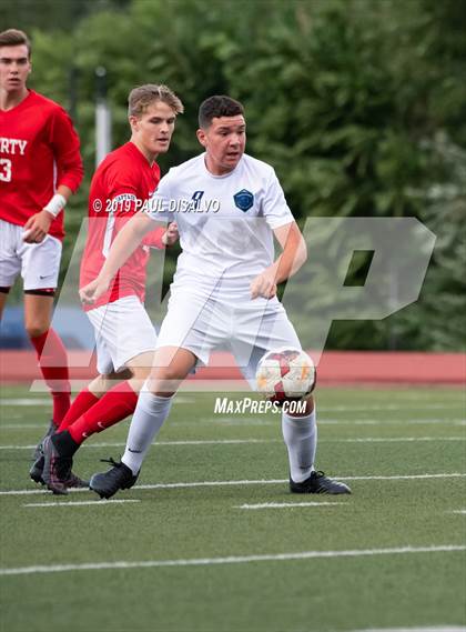 Thumbnail 3 in Liberty vs. ThunderRidge photogallery.