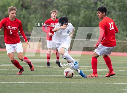 Thumbnail 2 in Liberty vs. ThunderRidge photogallery.