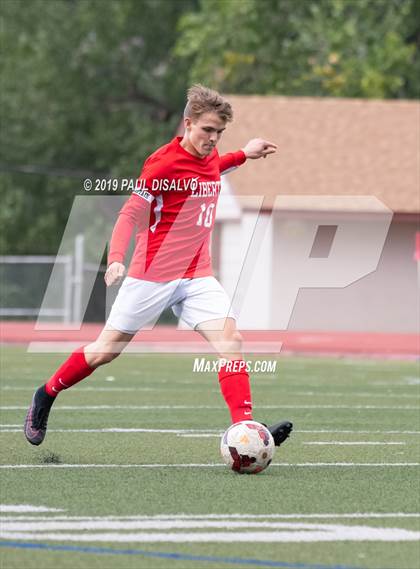 Thumbnail 3 in Liberty vs. ThunderRidge photogallery.