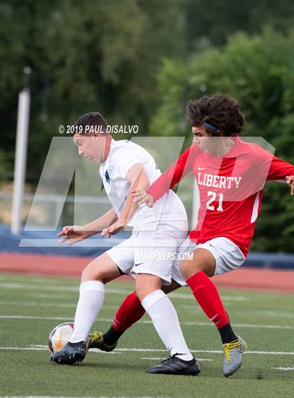 Thumbnail 3 in Liberty vs. ThunderRidge photogallery.