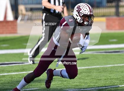 Thumbnail 2 in Round Rock vs Cypress Woods (UIL 6A Bi-District Playoff) photogallery.