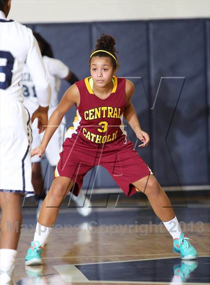 Thumbnail 3 in Norcross vs. Central Catholic (Nike Interstate Shootout) photogallery.