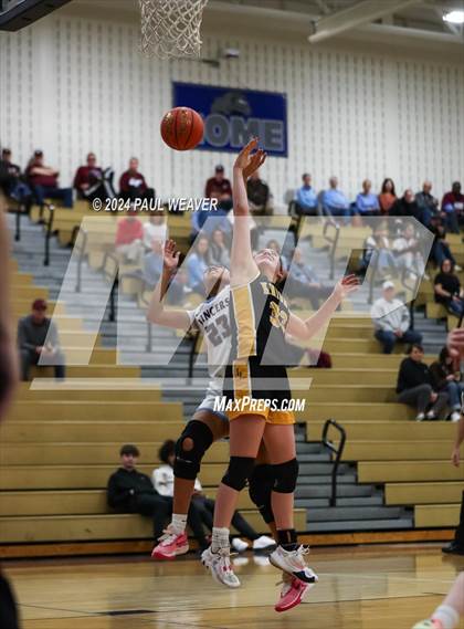 Thumbnail 1 in Loyalsock Township vs. Lake-Lehman (PIAA 3A Second Round) photogallery.